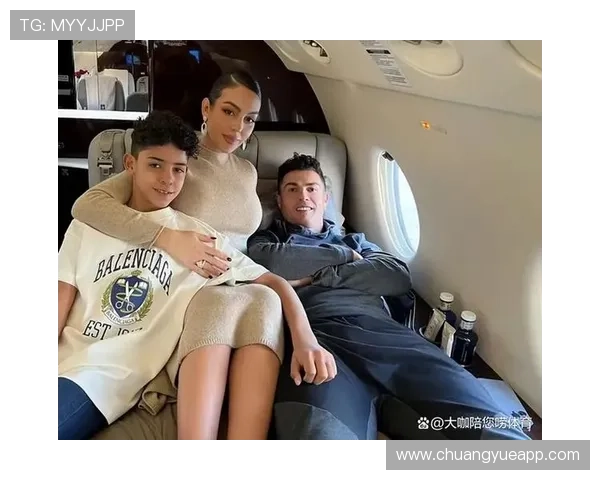 C罗三天工资购乔治娜私人豪华衣帽间 总值高达180万美元